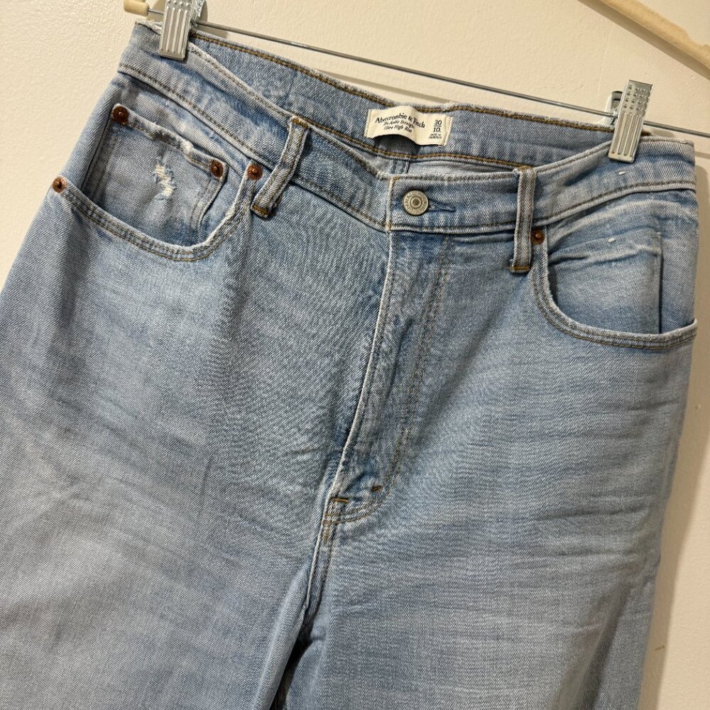 Abercrombie & Fitch Ultra High Rise Ankle Straight Jeans Size 30 / 10 - Picture 5 of 6